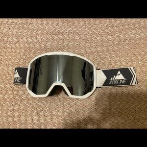 NXONE ski snowboard goggles